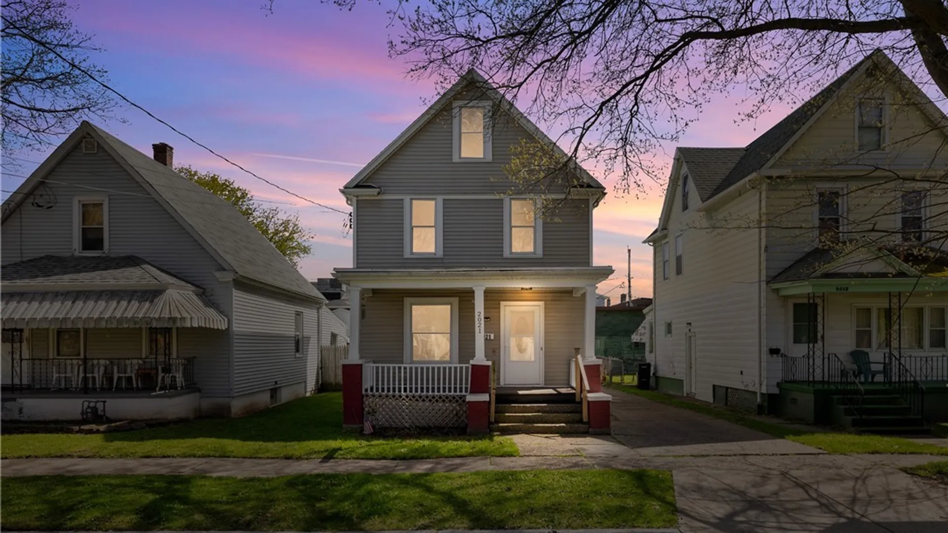 Property at 2021 Grand Avenue, Niagara Falls, NY 14301 2