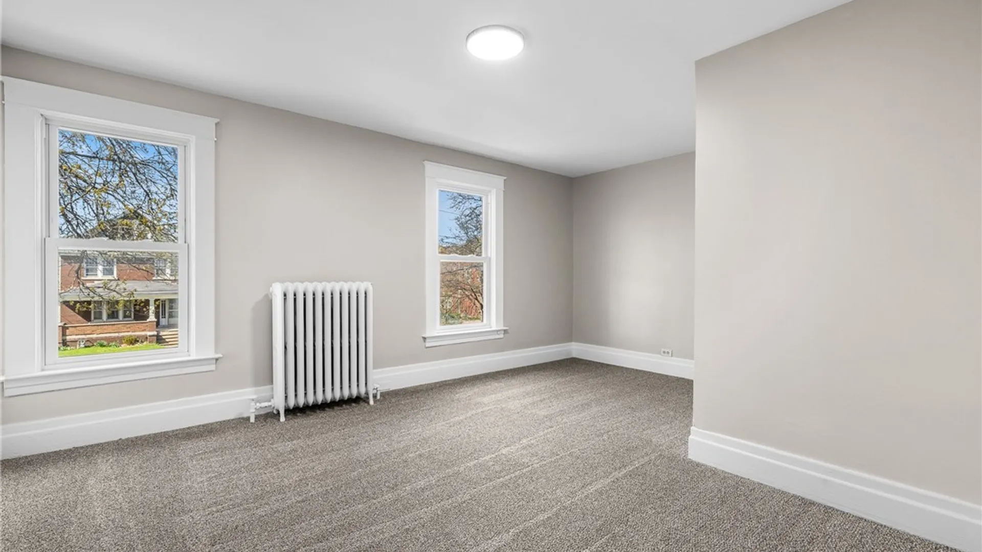 Property at 2021 Grand Avenue, Niagara Falls, NY 14301 24