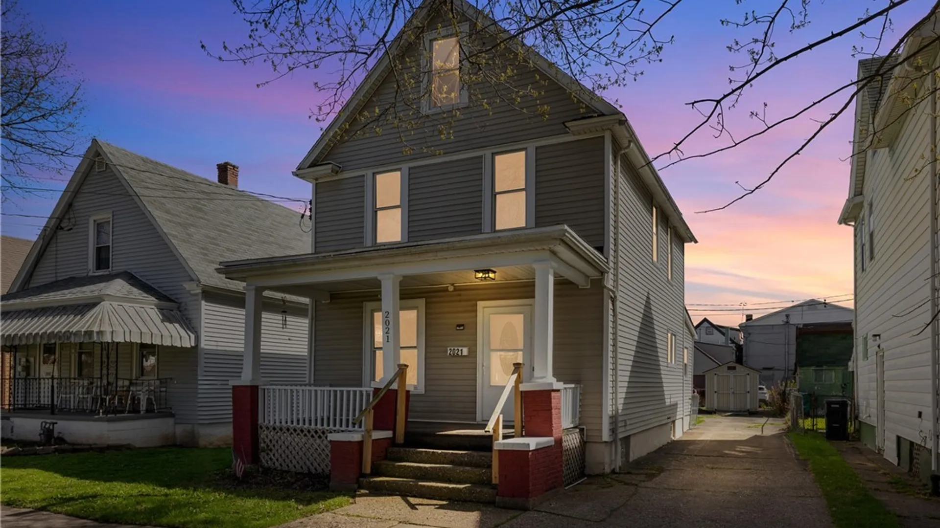 Property at 2021 Grand Avenue, Niagara Falls, NY 14301 4