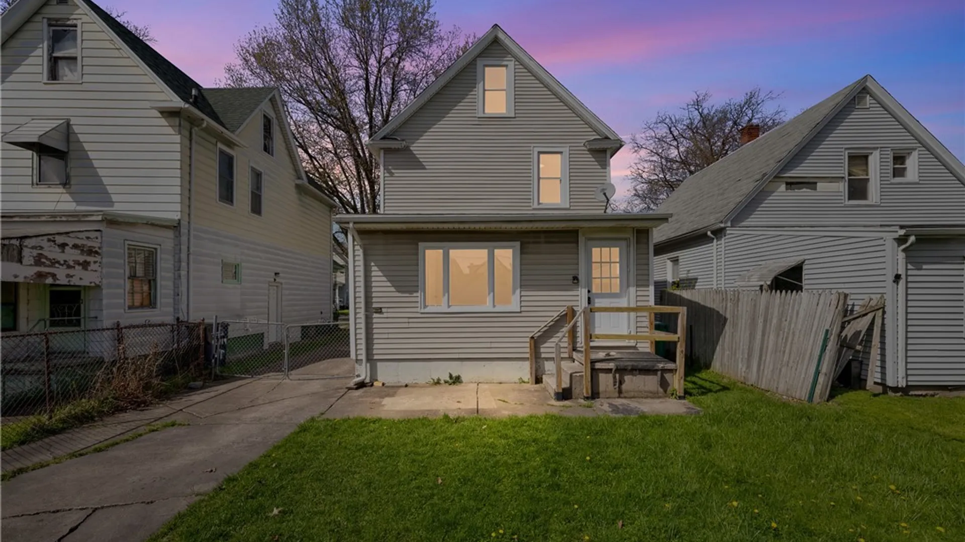Property at 2021 Grand Avenue, Niagara Falls, NY 14301 7