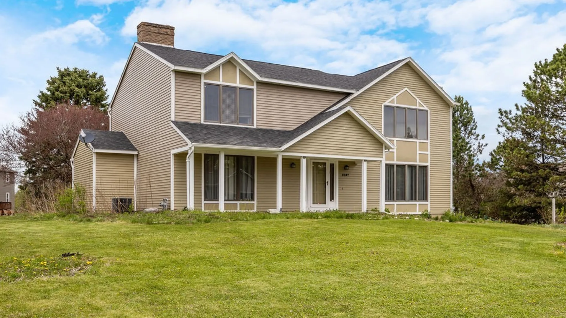 Property at 8247 Drinkwater Lane, Manlius, NY 13104 2