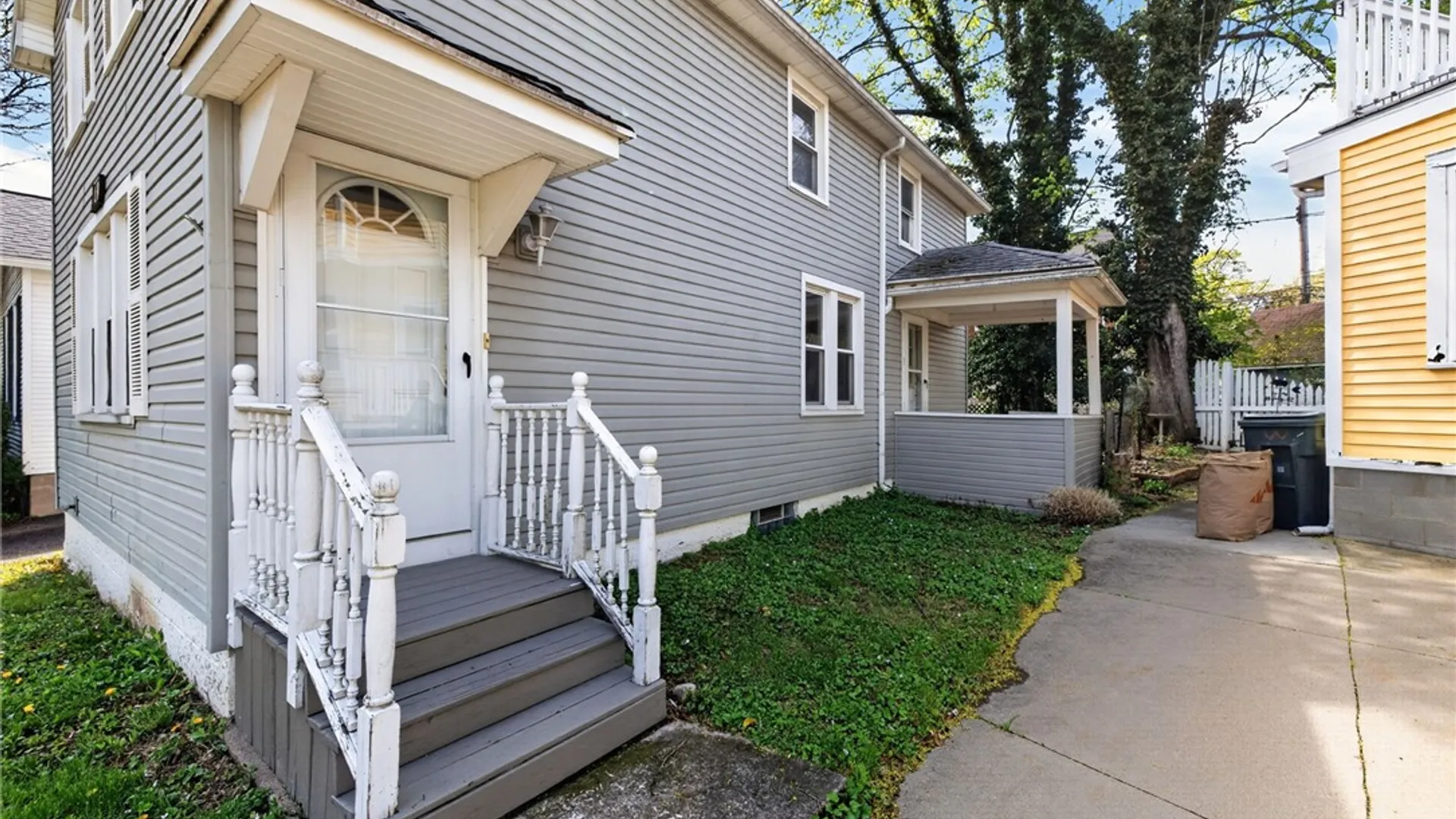 Property at 89 Mount Vernon Ave, Rochester, NY 14620 2