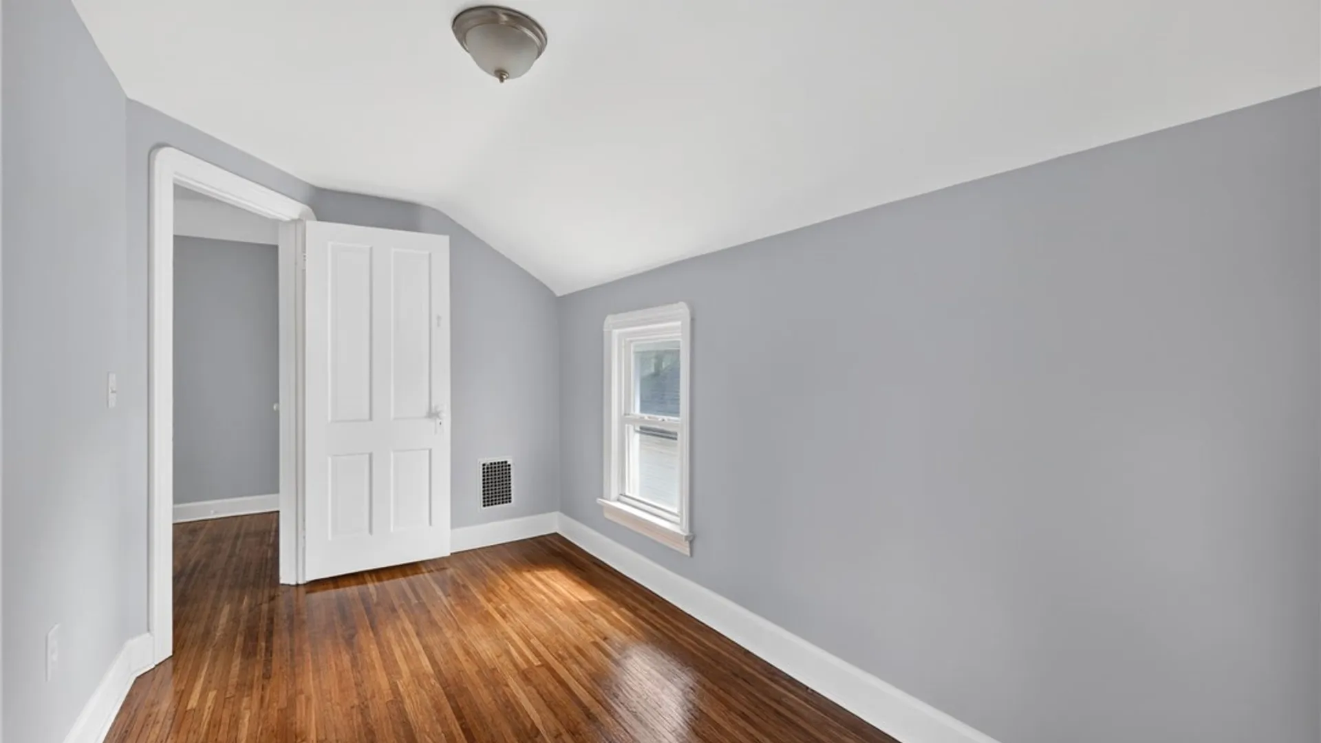 Property at 89 Mount Vernon Ave, Rochester, NY 14620 21