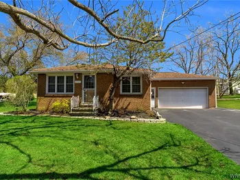 Property at 5065 Salt Rd, Clarence, NY 14031
