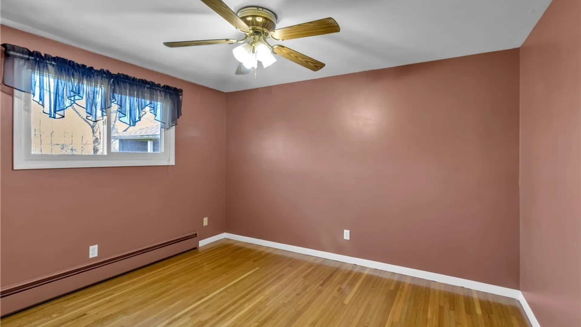 Property at 5065 Salt Rd, Clarence, NY 14031 21