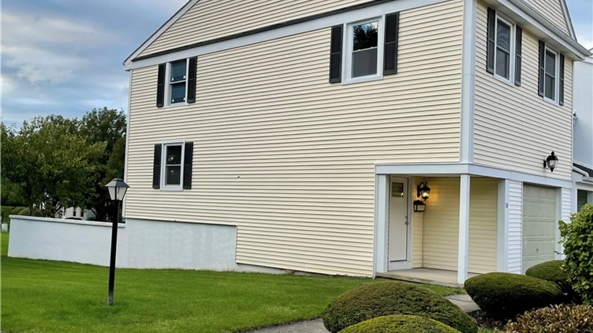 Property at 78 Estate Drive, Webster, NY 14580 2