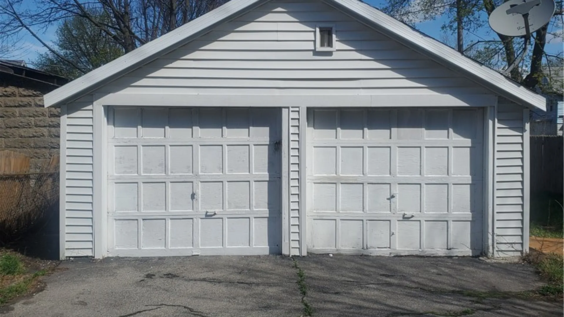 Property at 566 Lexington Avenue, Rochester, NY 14613 27