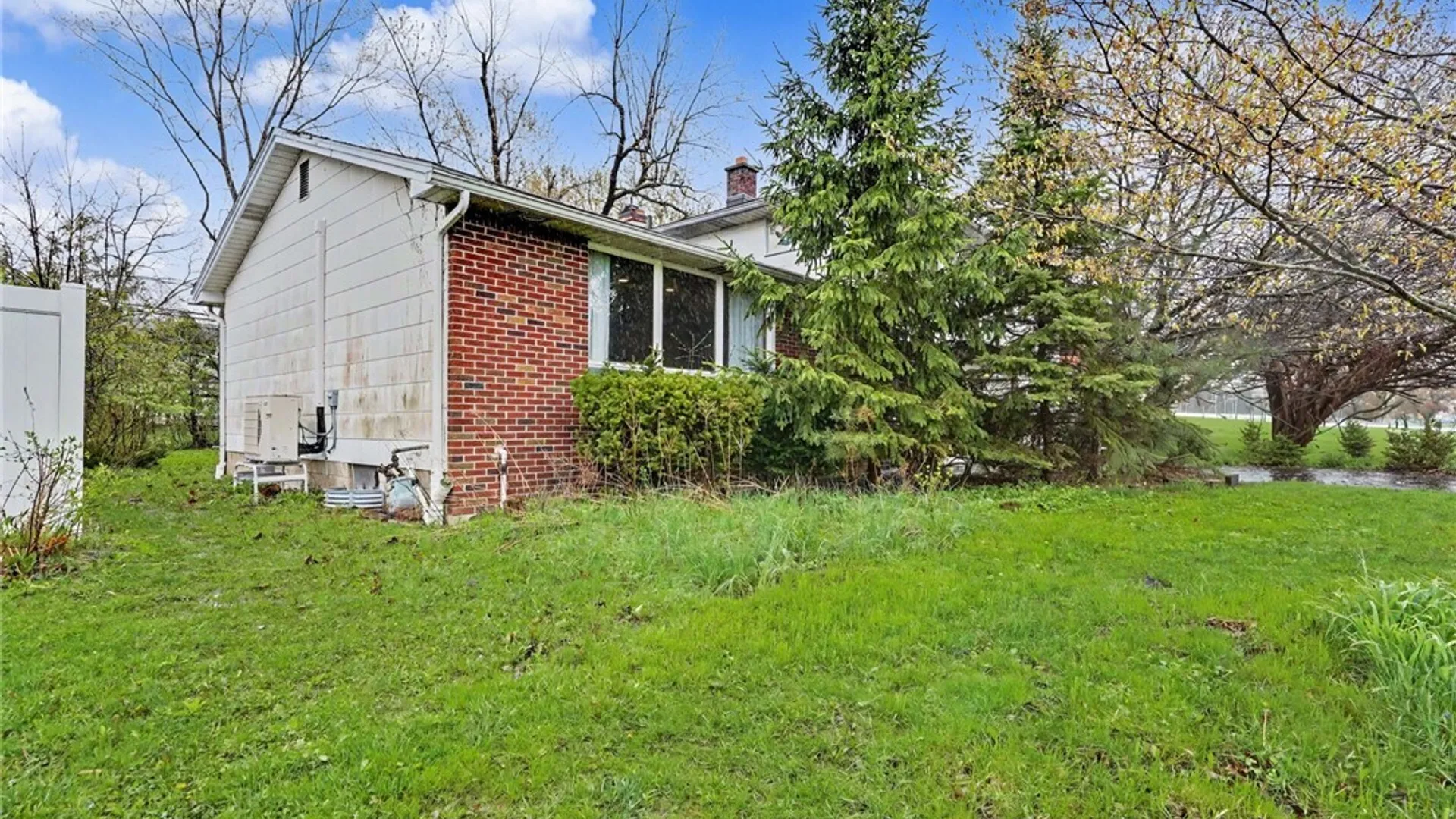 Property at 116 Culpepper Road, Amherst, NY 14221 2