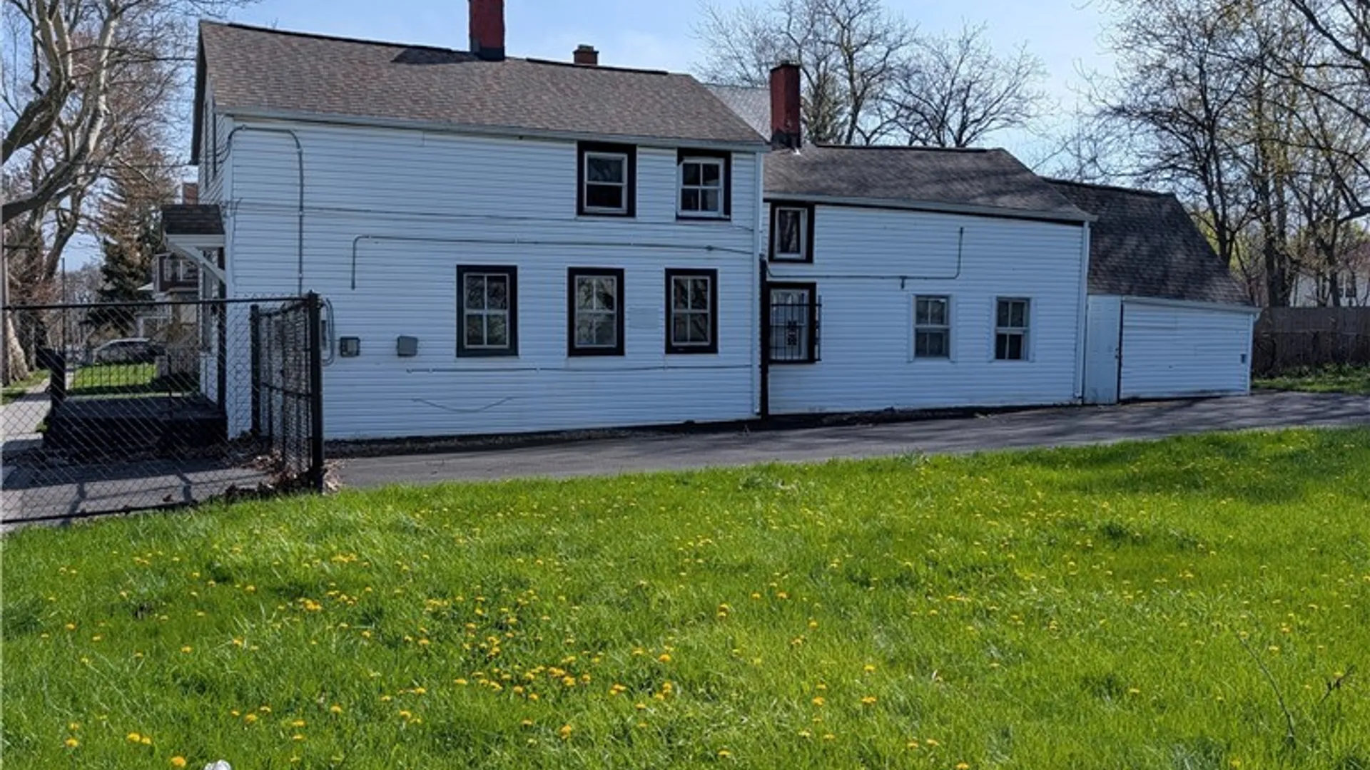 Property at 186 Grey Street, Buffalo, NY 14211 4
