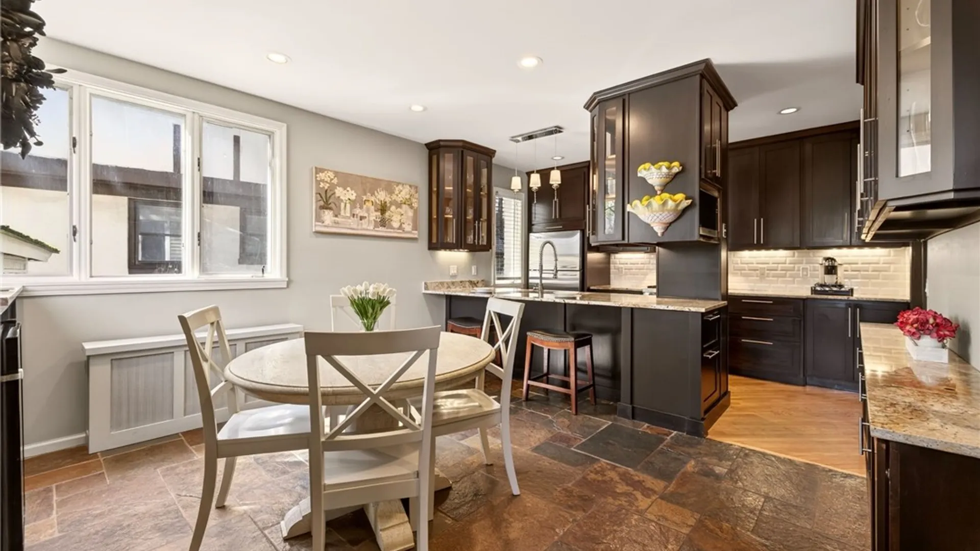 Property at 517 Park Avenue, Rochester, NY 14607 24