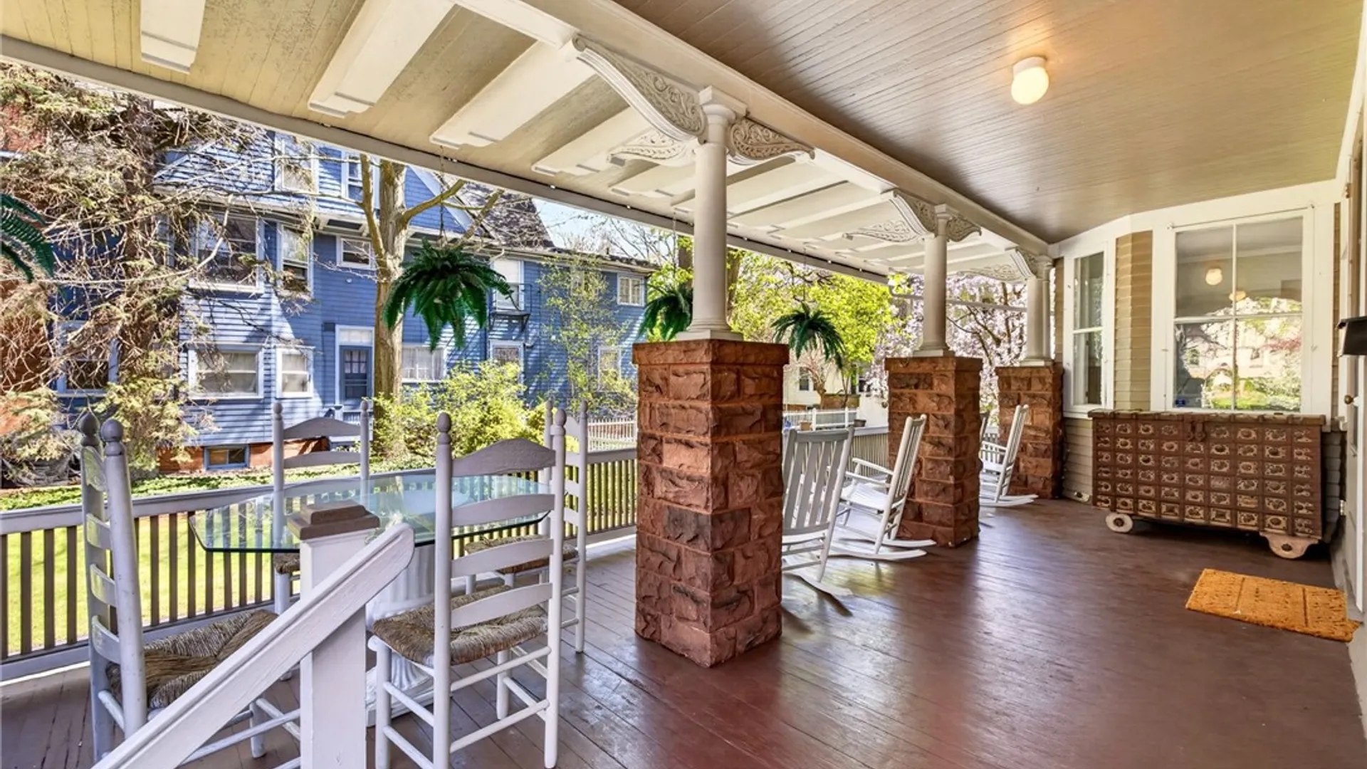 Property at 517 Park Avenue, Rochester, NY 14607 4