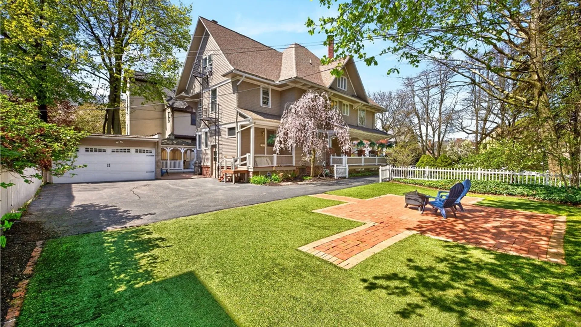 Property at 517 Park Avenue, Rochester, NY 14607 43