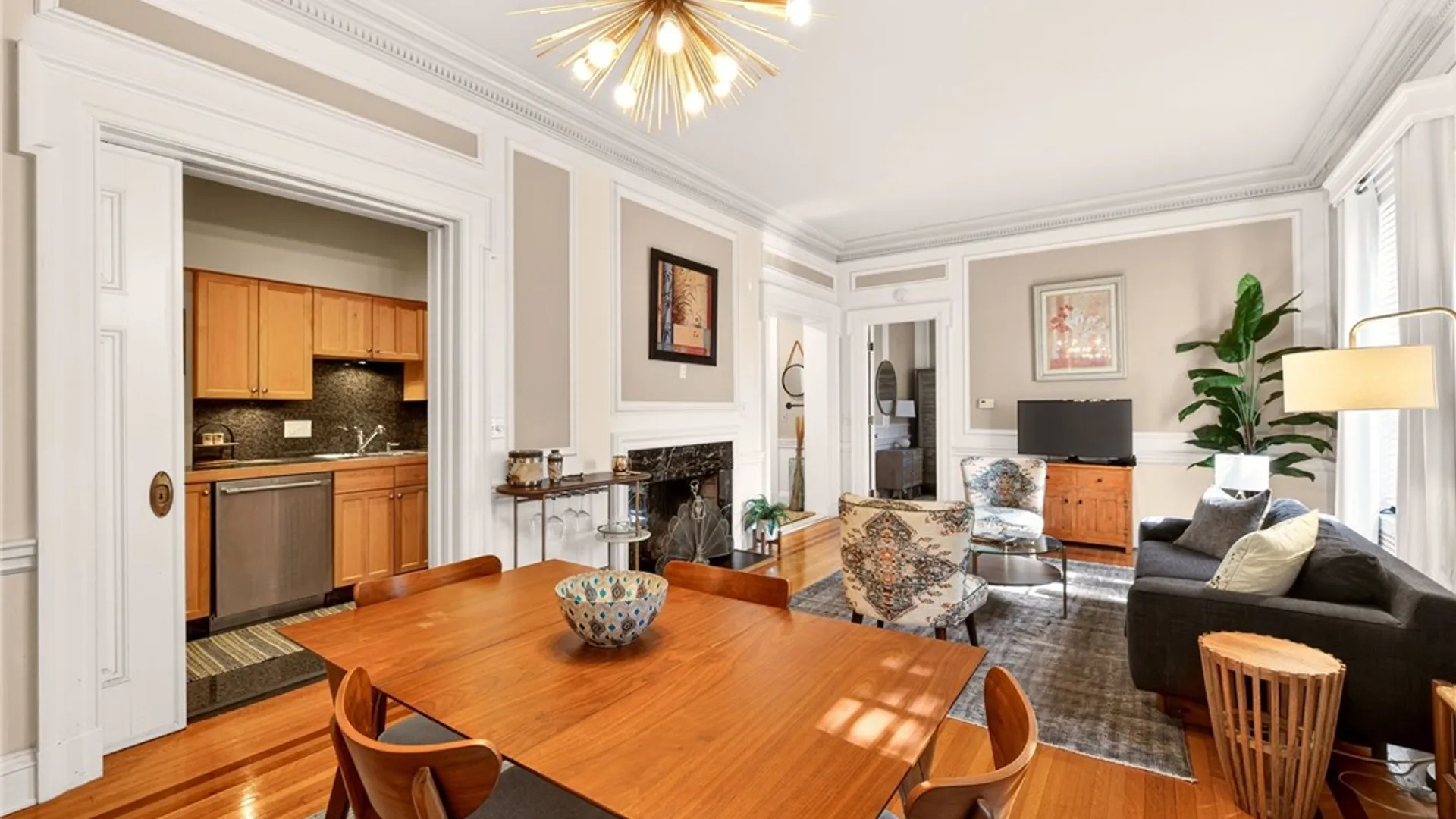 Property at 1163 East Avenue, Rochester, NY 14607 15