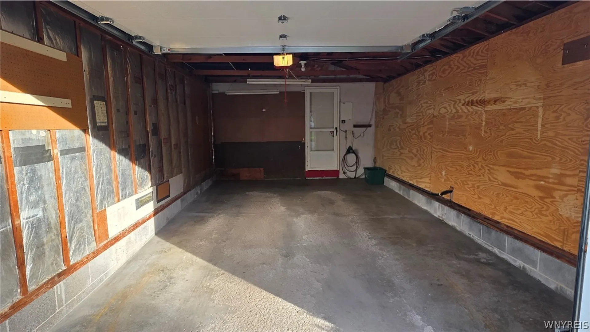 Property at 204 Greenway Boulevard, Riga, NY 14428 15