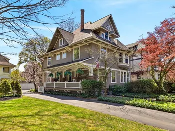 Property at 517 Park Avenue, Rochester, NY 14607