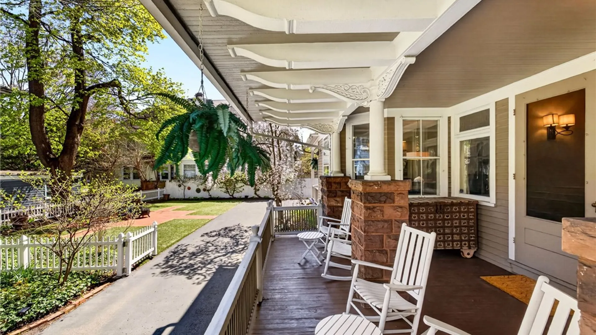 Property at 517 Park Avenue, Rochester, NY 14607 6