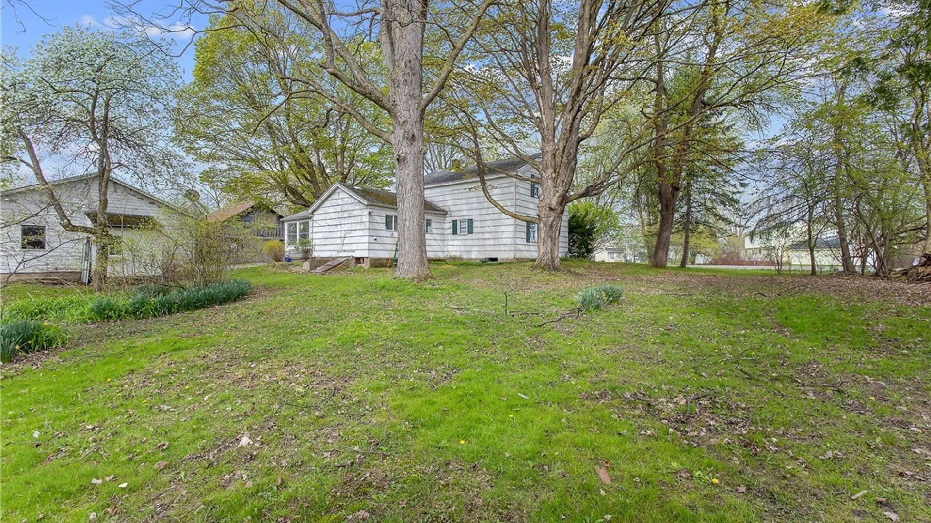 Property at 8198 Soule Road, Clay, NY 13090 3