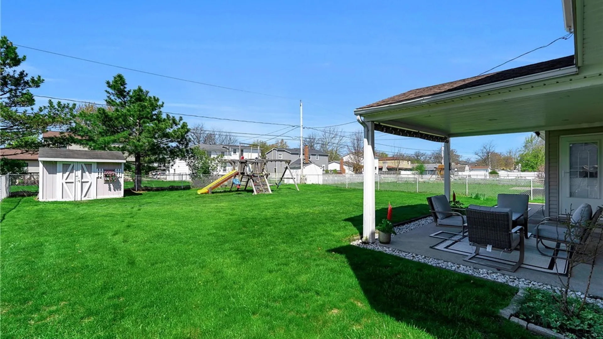 Property at 238 Teakwood Terrace, Amherst, NY 14221 35