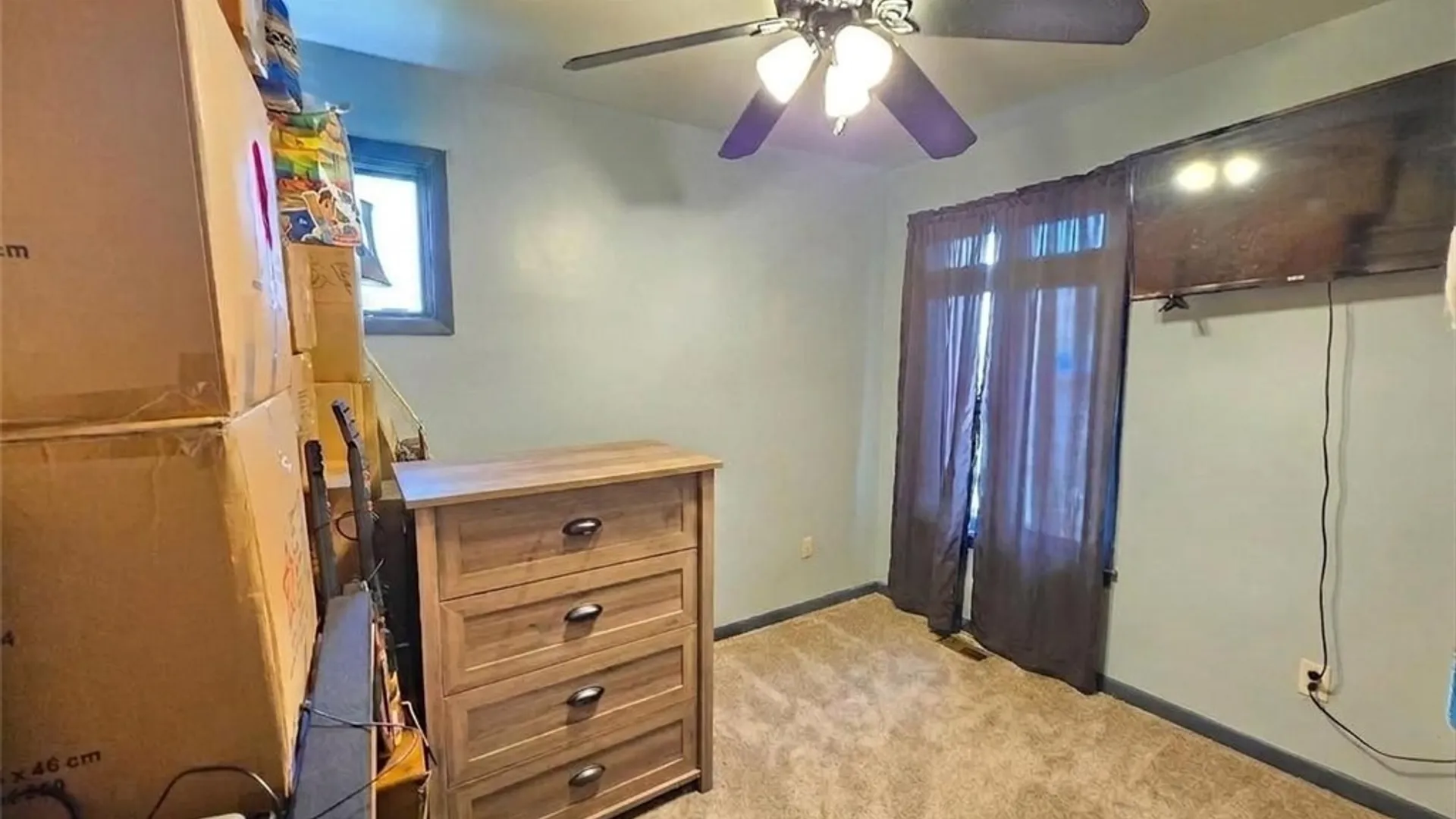 Property at 24 La Salle Court, Grand Island, NY 14072 14