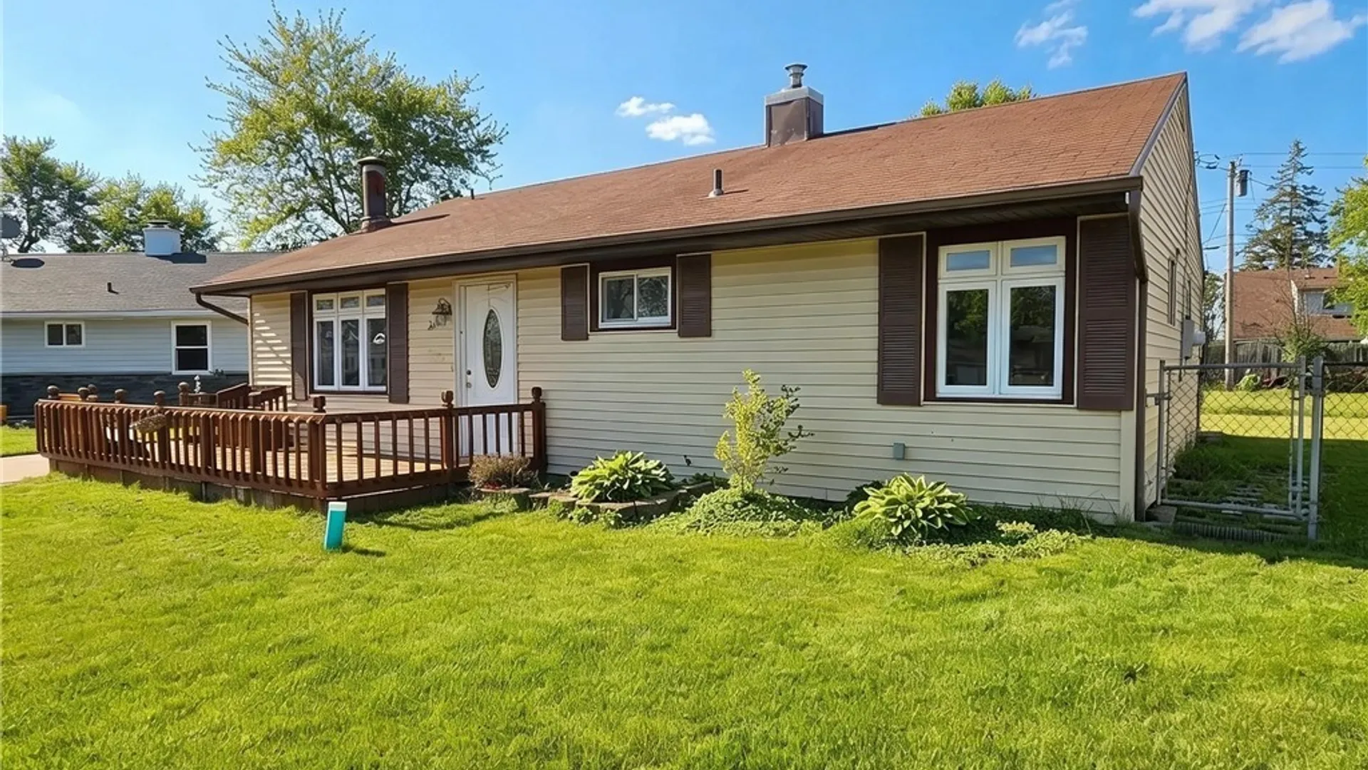Property at 24 La Salle Court, Grand Island, NY 14072 2
