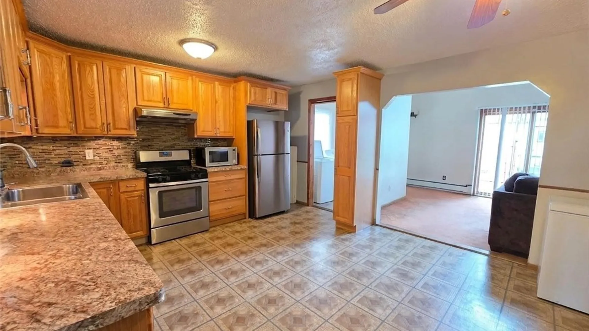 Property at 24 La Salle Court, Grand Island, NY 14072 5