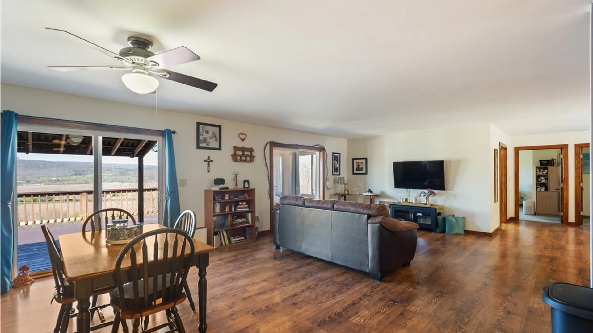 Property at 8917 Groveland Station Road, Sparta, NY 14437 15