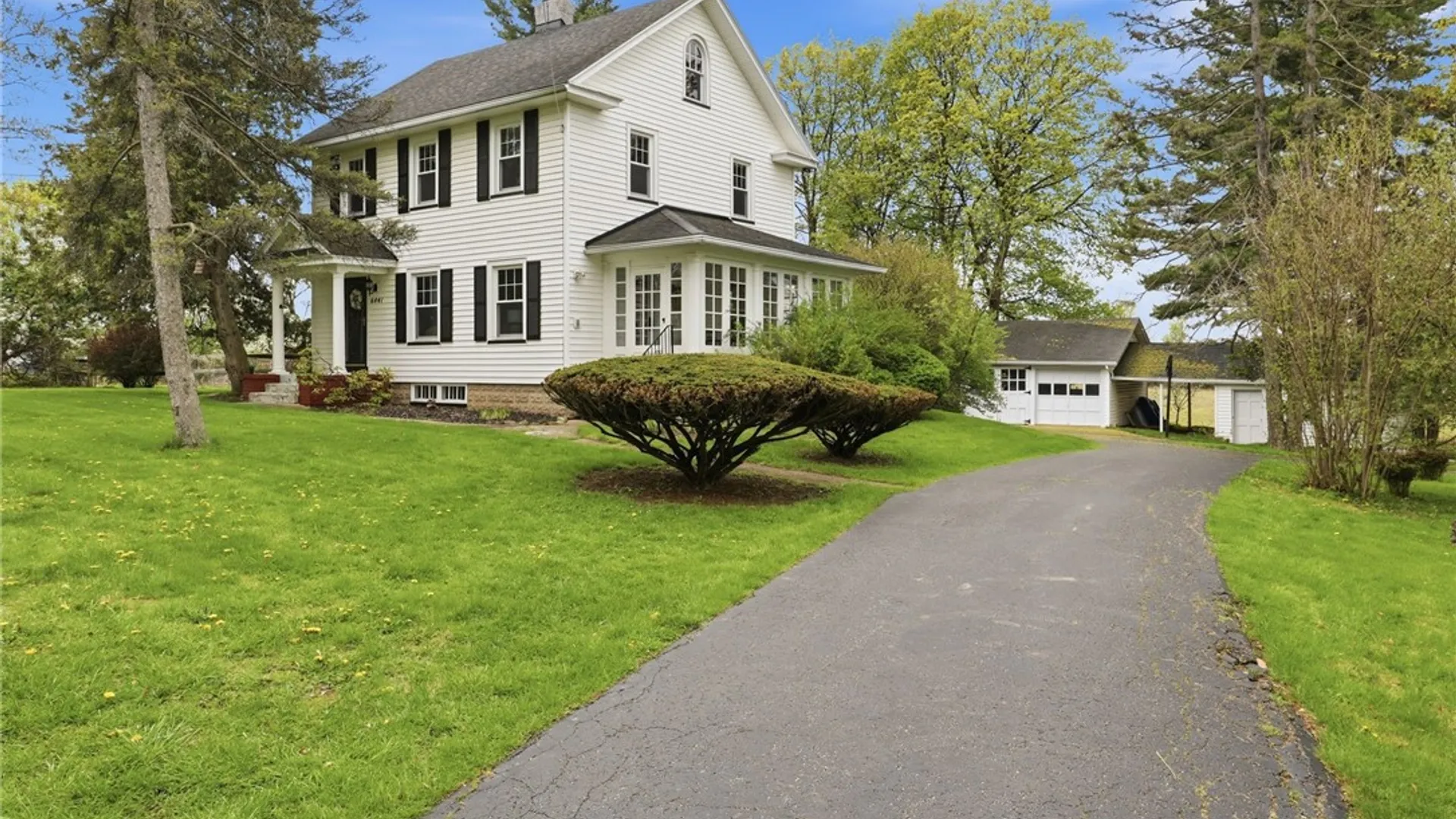 Property at 6441 Henrietta Road, Henrietta, NY 14586 3