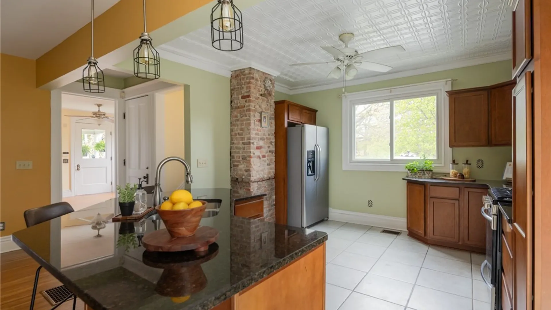 Property at 27 Riverside Street, Rochester, NY 14613 16