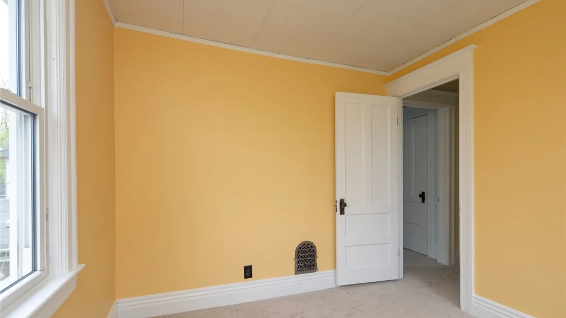 Property at 27 Riverside Street, Rochester, NY 14613 25