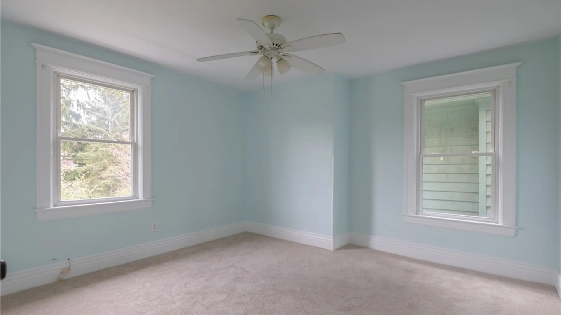 Property at 27 Riverside Street, Rochester, NY 14613 27