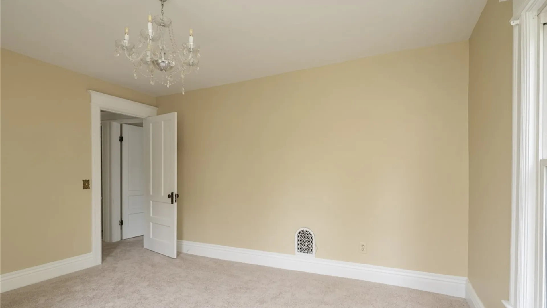 Property at 27 Riverside Street, Rochester, NY 14613 33