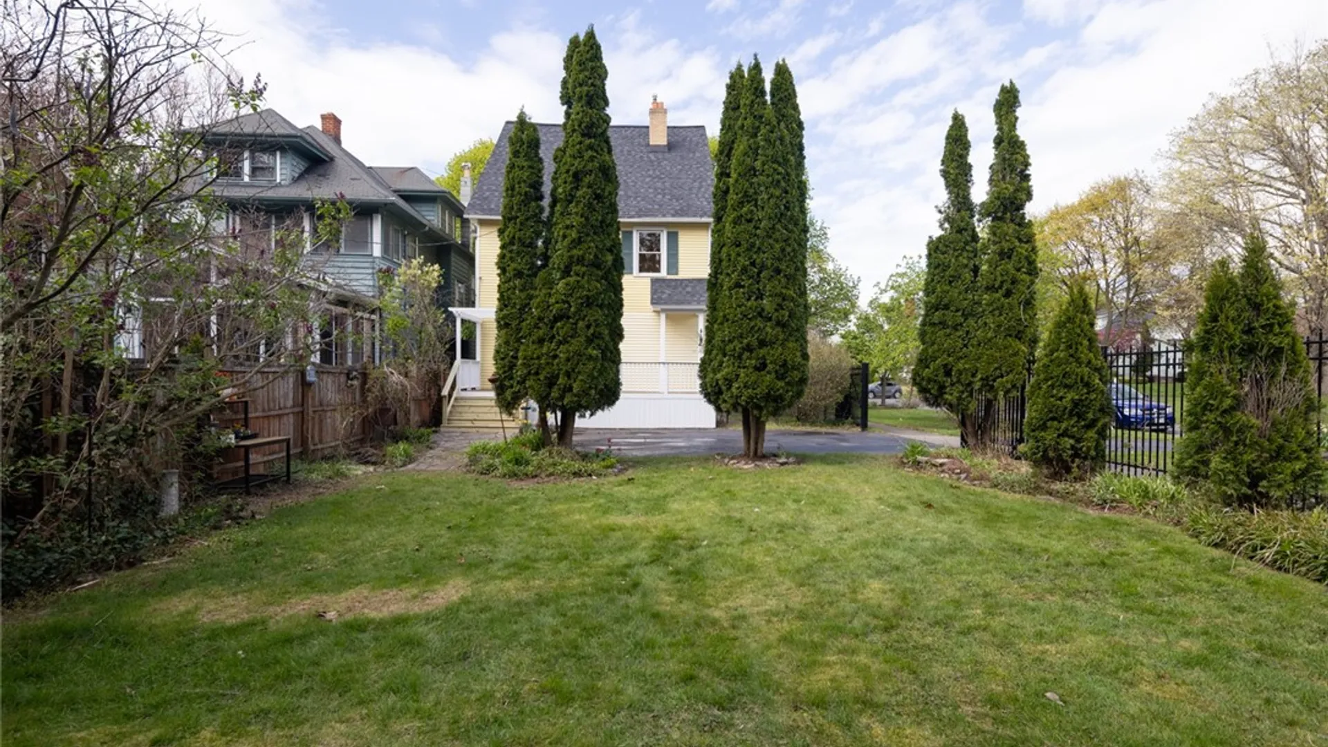 Property at 27 Riverside Street, Rochester, NY 14613 44