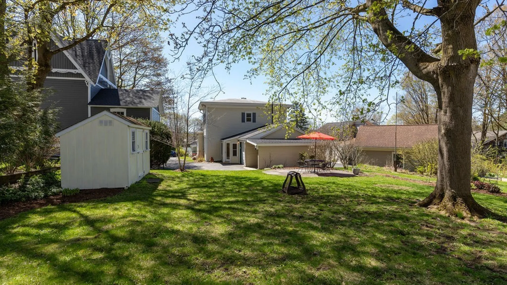 Property at 6 Elizabeth Street, Skaneateles, NY 13152 46