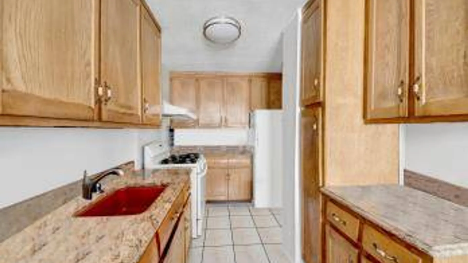 Property at 1966 New bold, Bronx, NY 10472 15