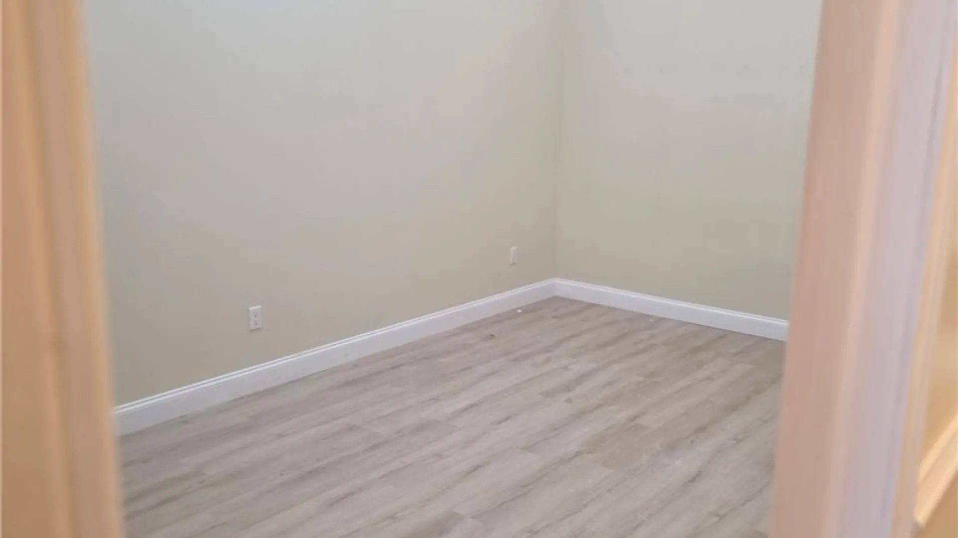 Property at 221 Elizabeth Street, Utica, NY 13501 10
