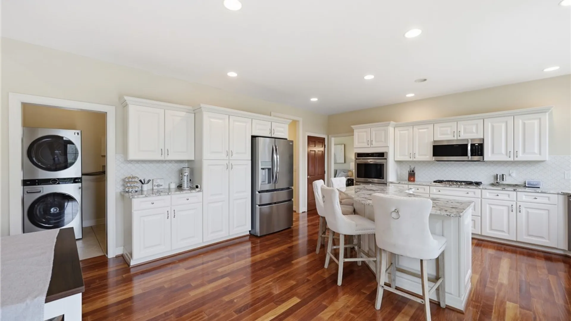 Property at 158 Covent Garden Lane, Amherst, NY 14221 17