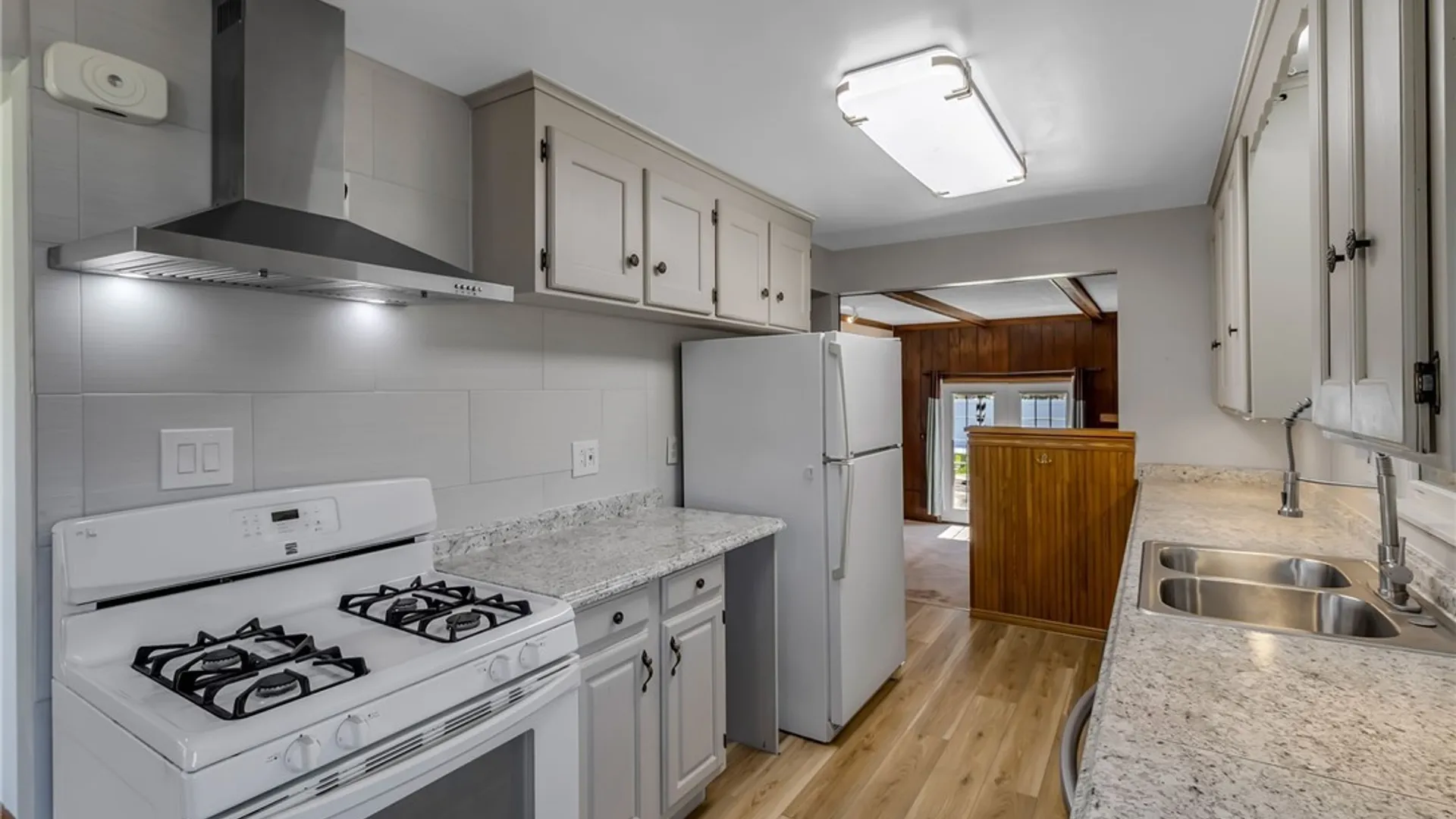 Property at 7375 Saint Joseph Road, Niagara, NY 14304 12