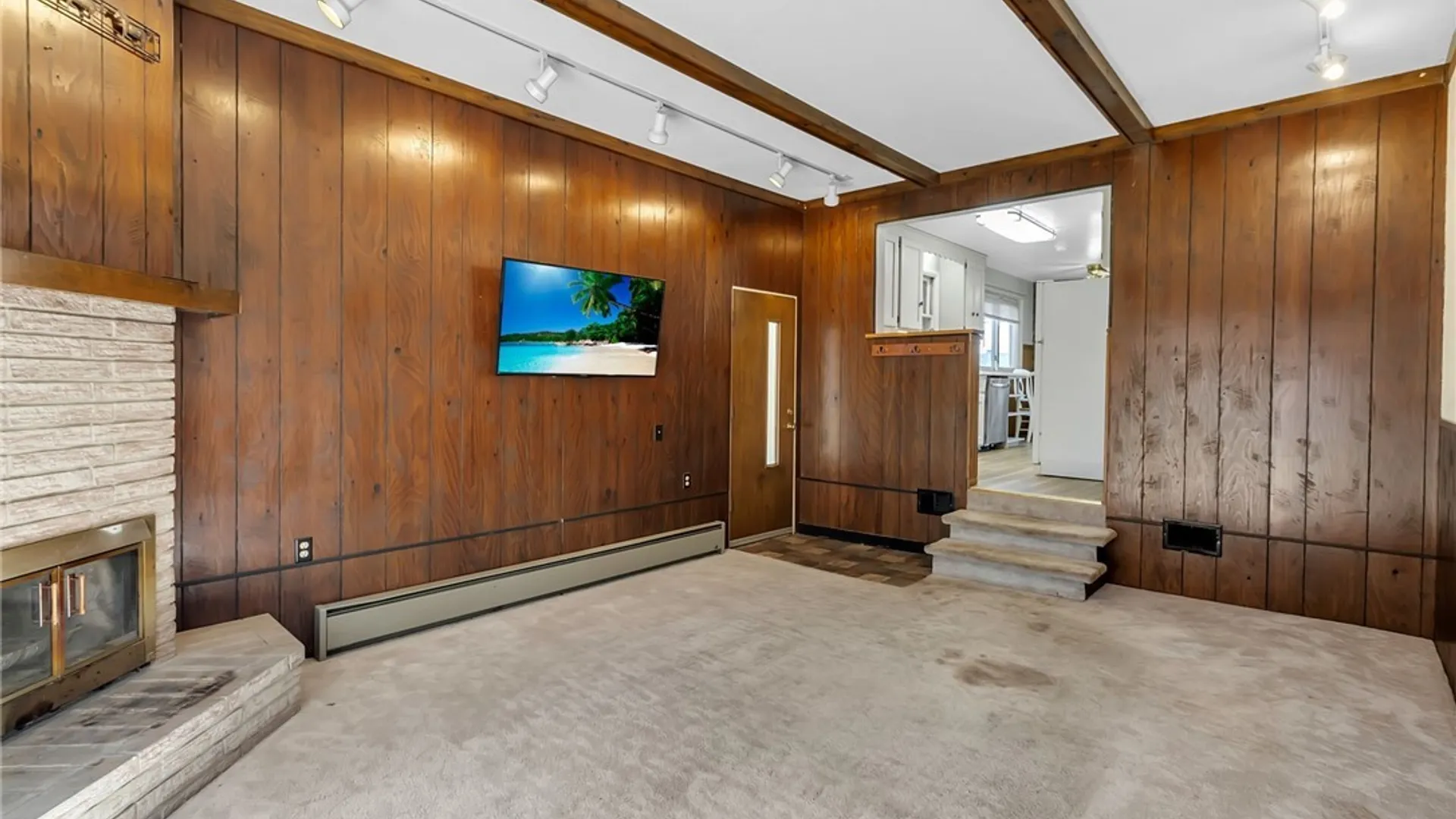 Property at 7375 Saint Joseph Road, Niagara, NY 14304 18