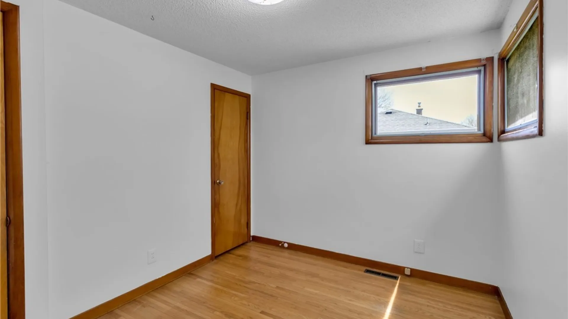 Property at 7375 Saint Joseph Road, Niagara, NY 14304 30