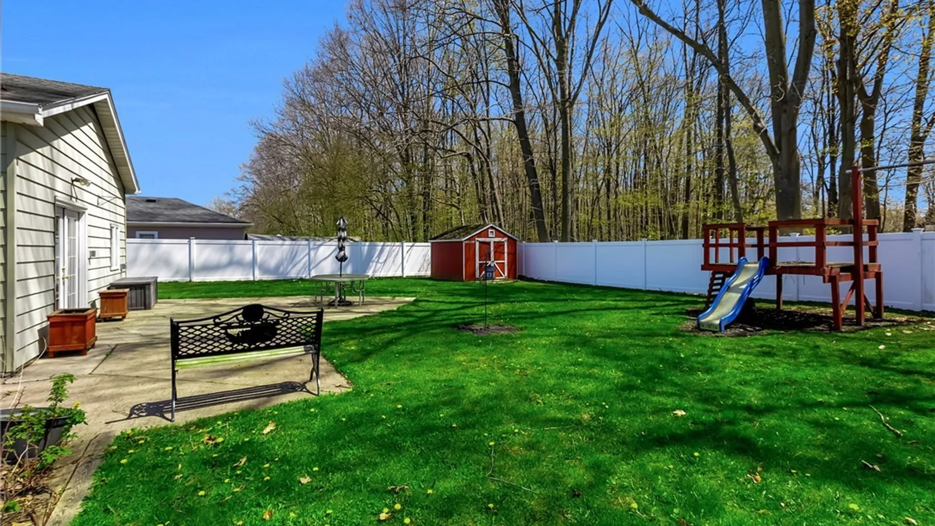 Property at 7375 Saint Joseph Road, Niagara, NY 14304 44