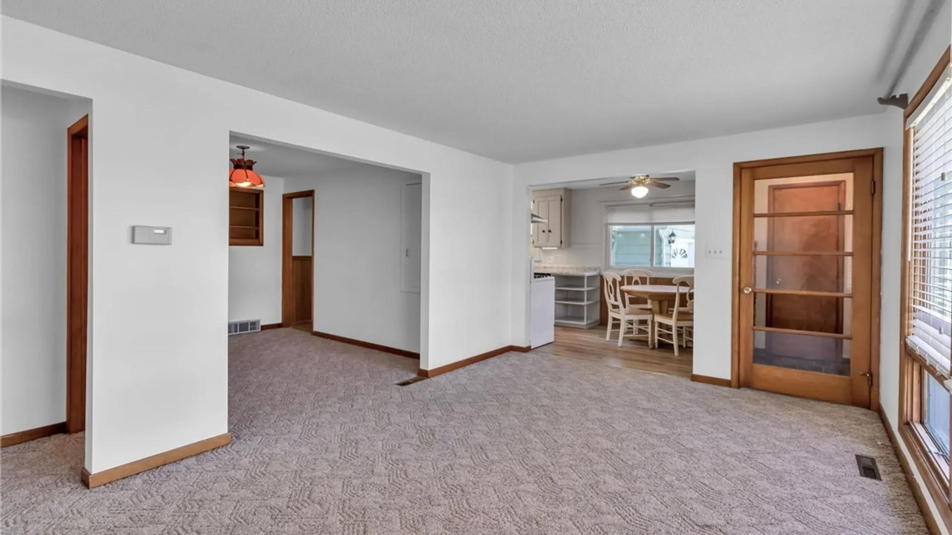 Property at 7375 Saint Joseph Road, Niagara, NY 14304 7