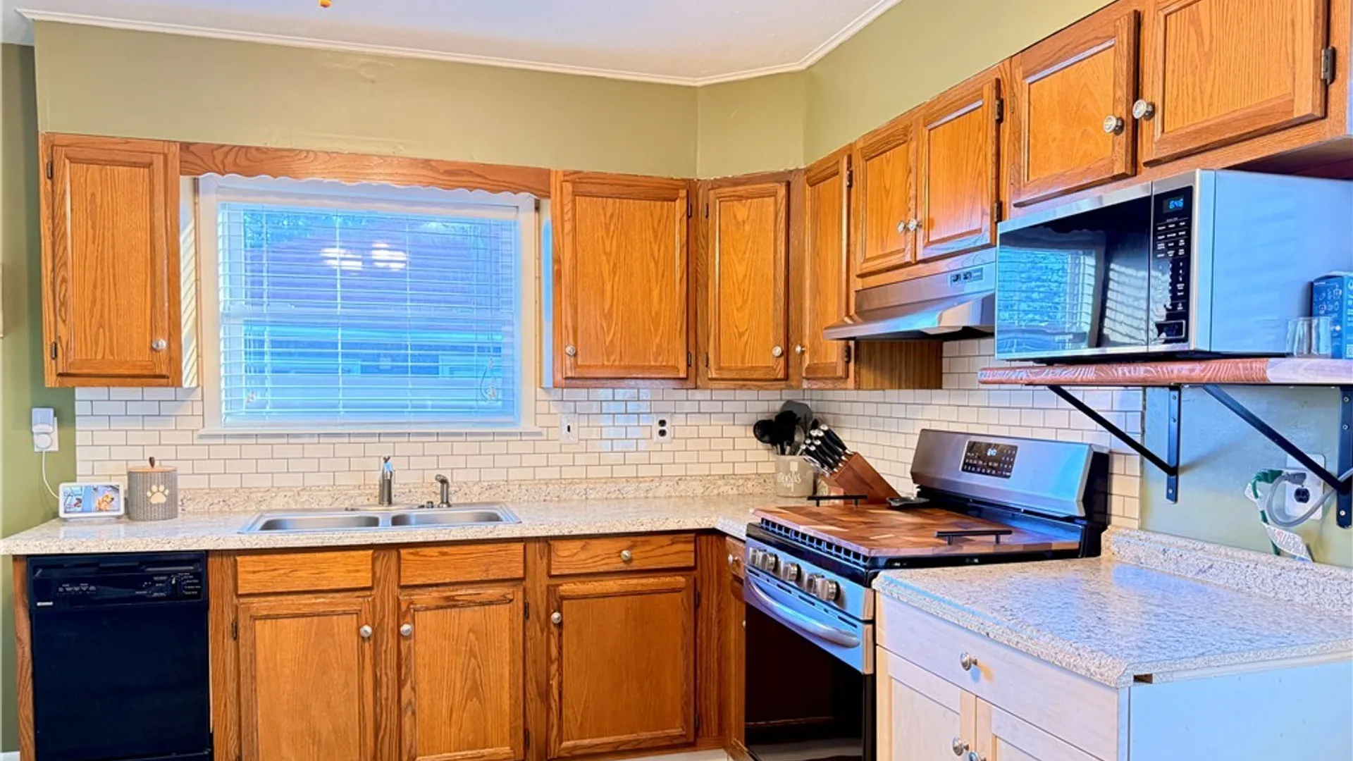 Property at 919 Highland Avenue, Rome, NY 13440 22