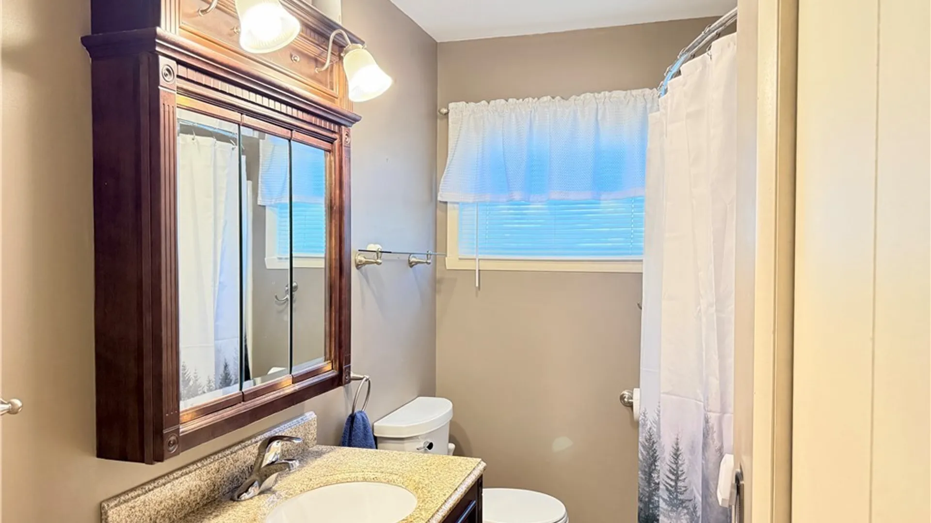 Property at 919 Highland Avenue, Rome, NY 13440 27