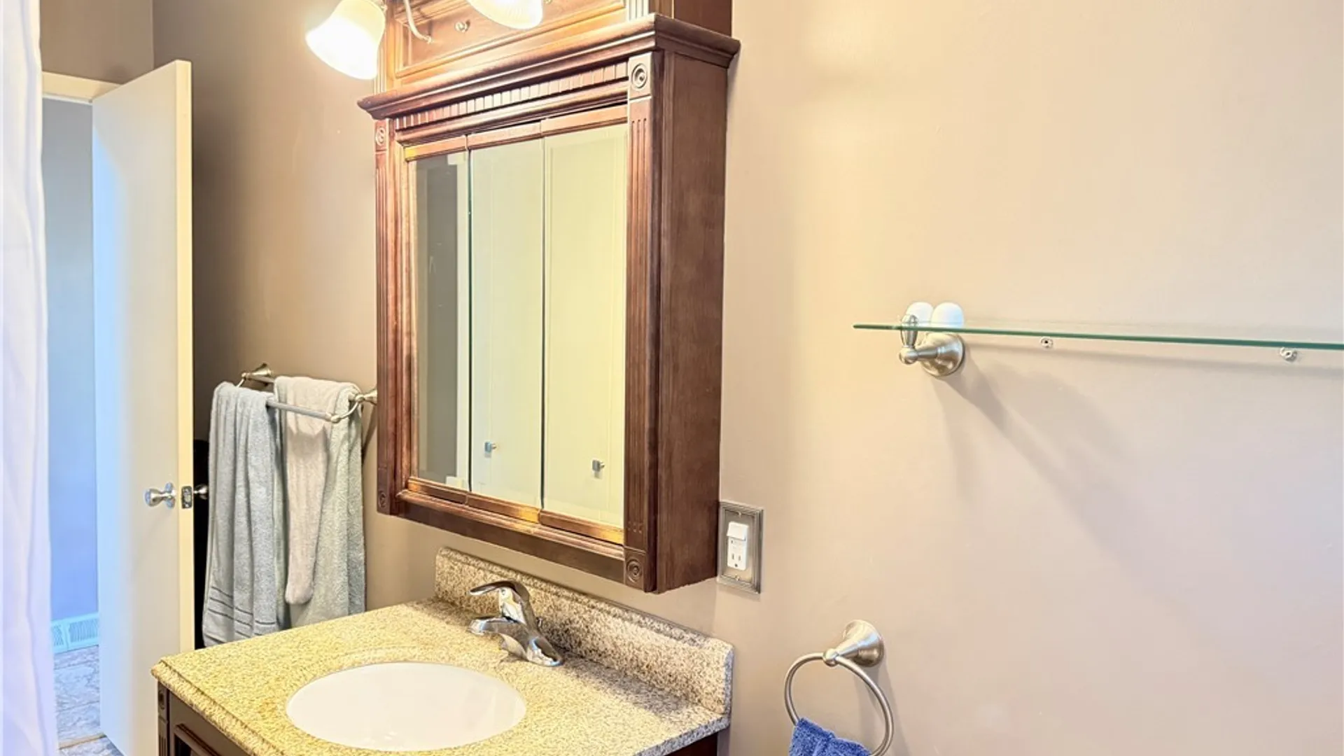 Property at 919 Highland Avenue, Rome, NY 13440 28