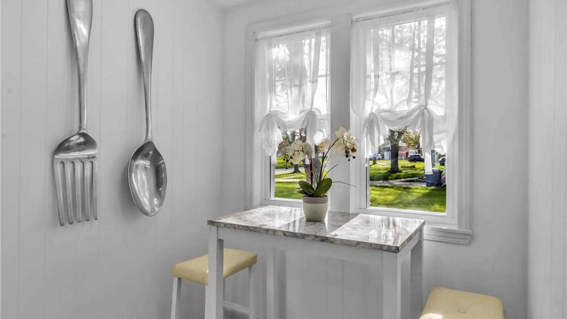 Property at 226 Clearfield Drive, Amherst, NY 14221 15