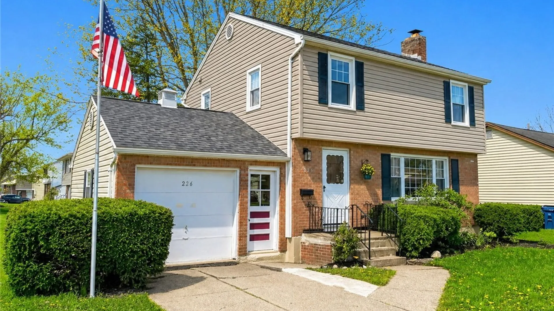 Property at 226 Clearfield Drive, Amherst, NY 14221 2