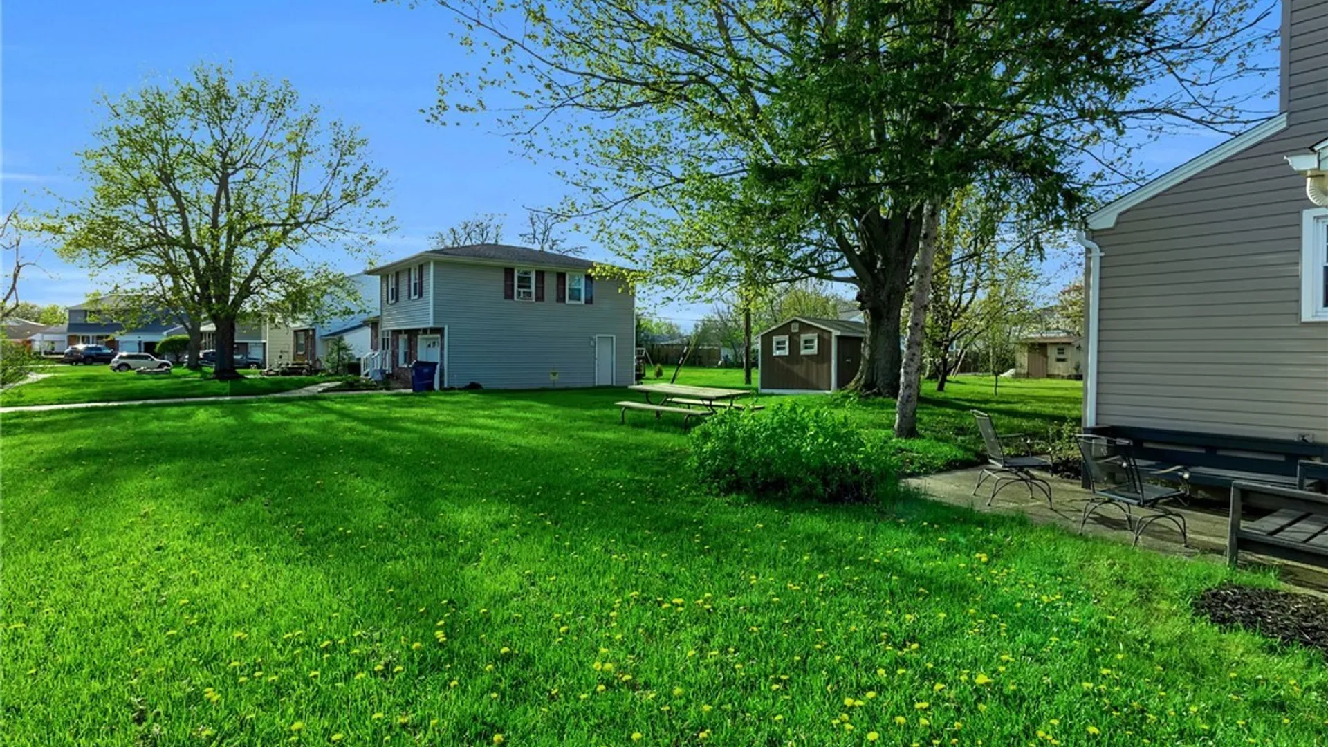 Property at 226 Clearfield Drive, Amherst, NY 14221 41