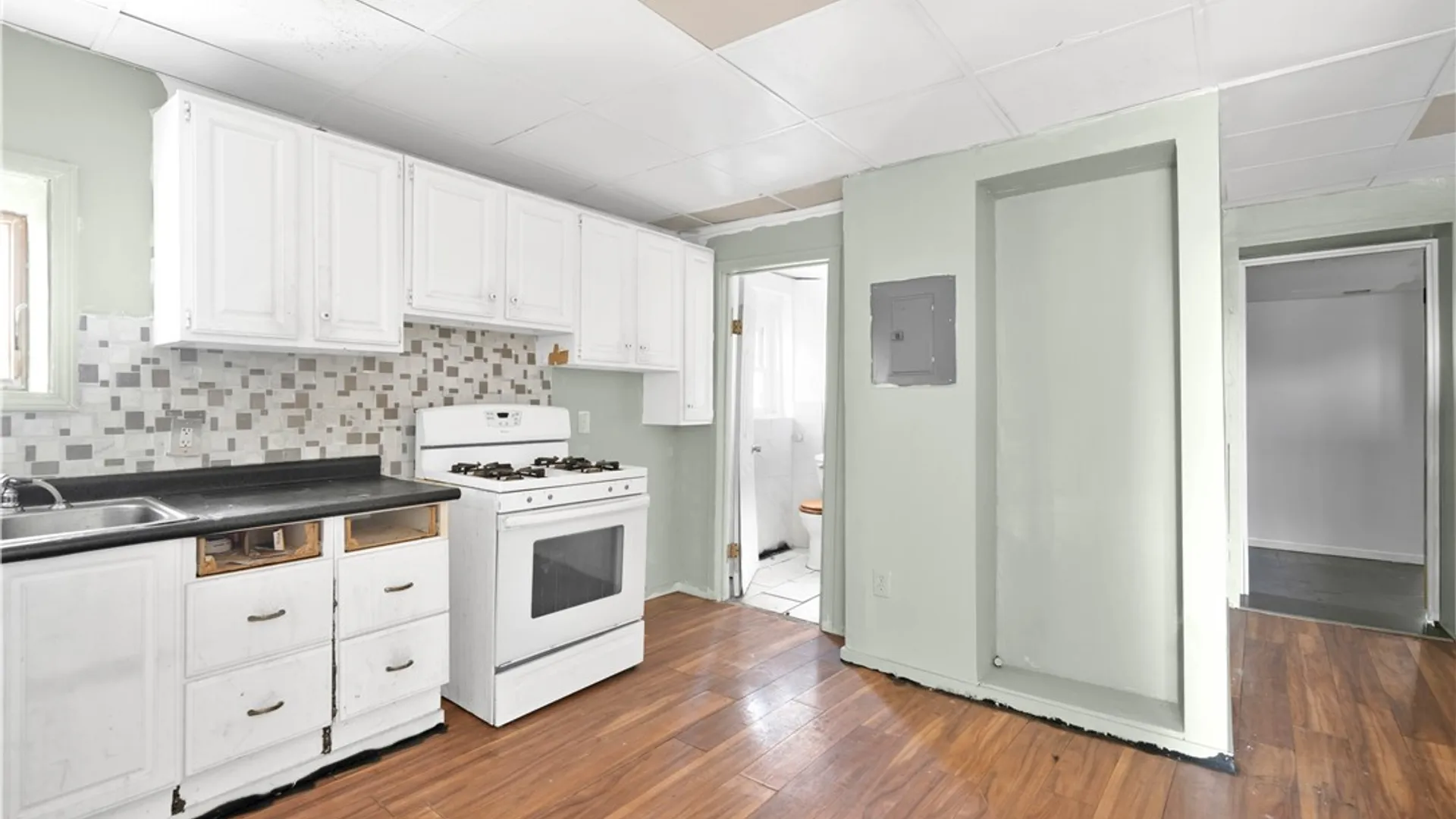 Property at 592 Genesee Street, Buffalo, NY 14204 17