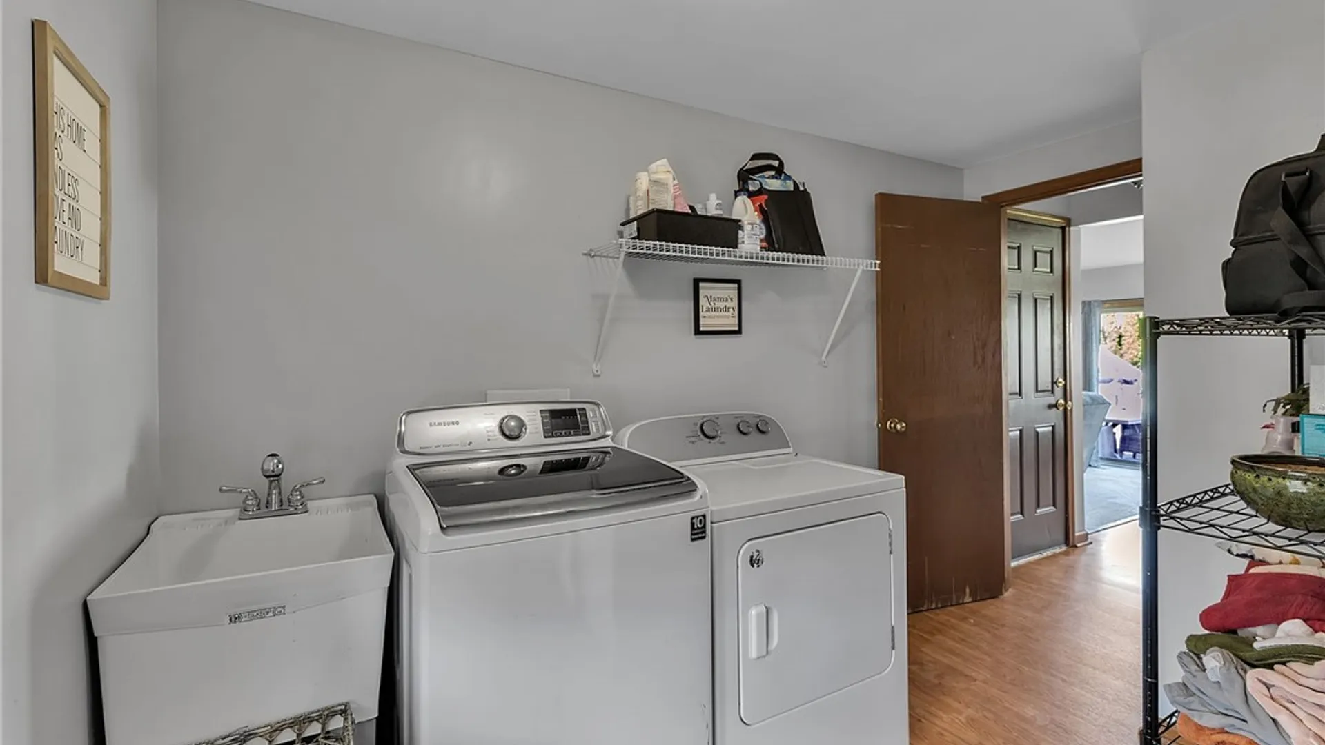 Property at 67 Westcliffe Drive, Amherst, NY 14228 5