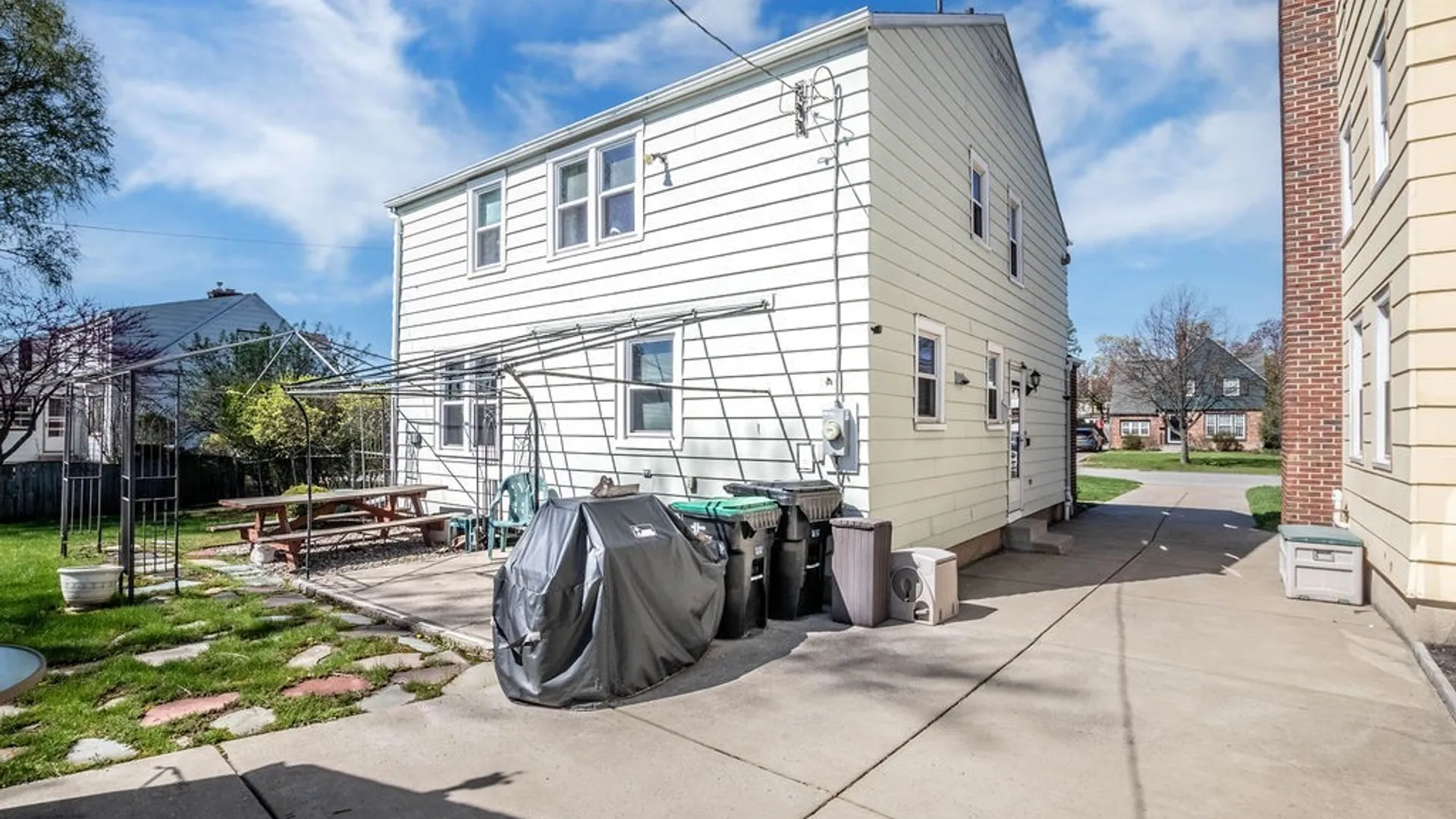 Property at 47 Belmont Avenue, Tonawanda, NY 14223 14
